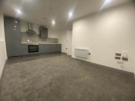 Green Lane, Leeds - Photo 2