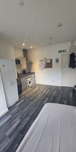 1 Bed Flat, South Road, B23 - Photo 4