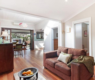 11 Union Street, Tighes Hill, NSW - Photo 2