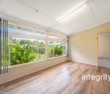 Location Location Location - Photo 4