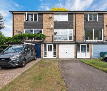 3 bedroom terraced house to rent - Photo 3