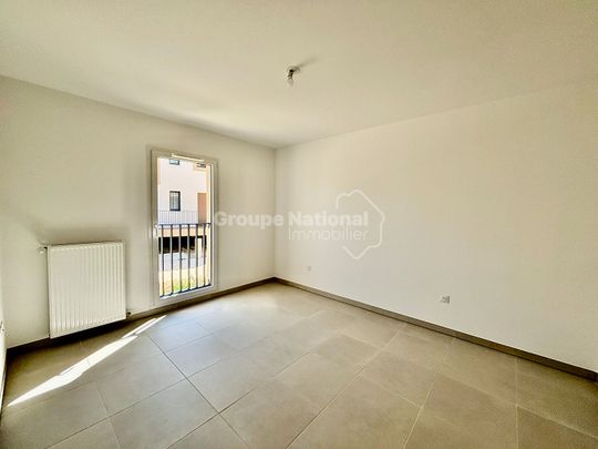 Appartement neuf 2 pièce(s) de 44.55 m2, à Saint Etienne Du Grès, - Photo 1