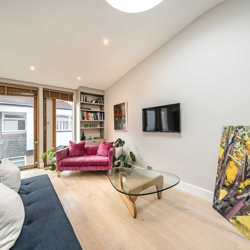 Simon Close, Notting Hill, W11, London - Photo 1