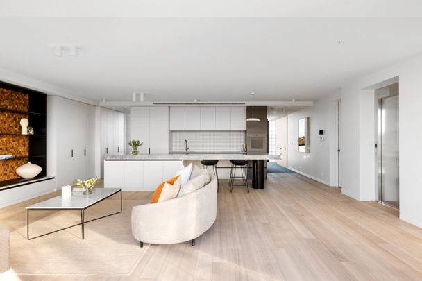 8/10 Newburgh Pl, Hawthorn - Photo 1