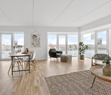 I Slusehuset får du den maritime stemning helt ind i dit hjem - Photo 1