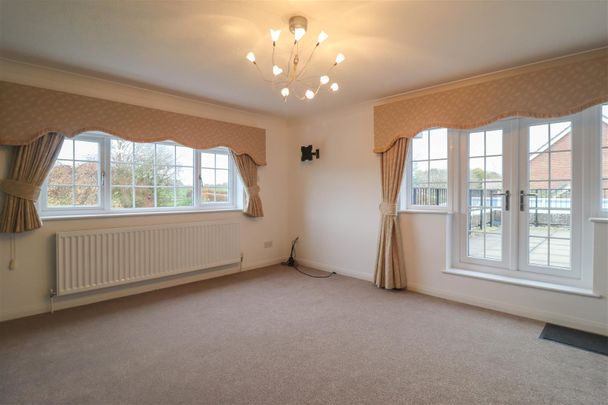 Little Ditton, Woodditton - Photo 1