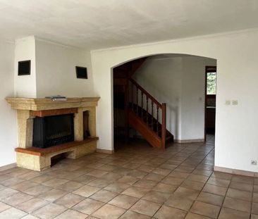 Maison 3 pièces avec terrasse dans mas mitoyen - Photo 3