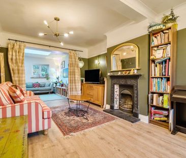 3 bedroom semi-detached house to rent - Photo 3