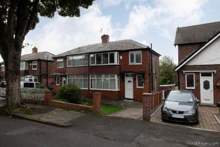 3 bedroom property to rent in Manchester - Photo 3