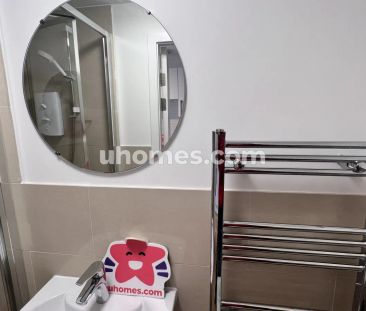 Upper Deluxe Studios - Photo 5