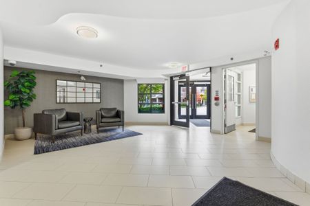 For Lease - 3060 Rotary Way Unit# 427, Burlington, Ontario - Photo 2