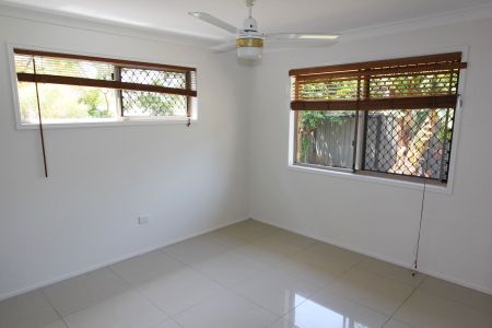 14 Roberts Street, 4160, Wellington Point Qld - Photo 2