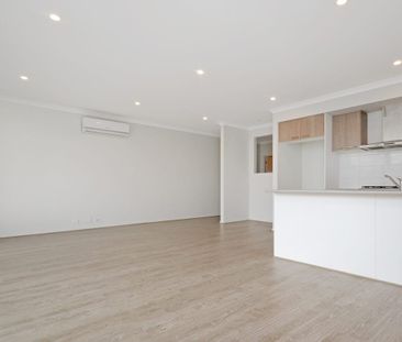 15 Astoria Rd, Wollert VIC 3750 - House For Rent | Domain - Photo 5