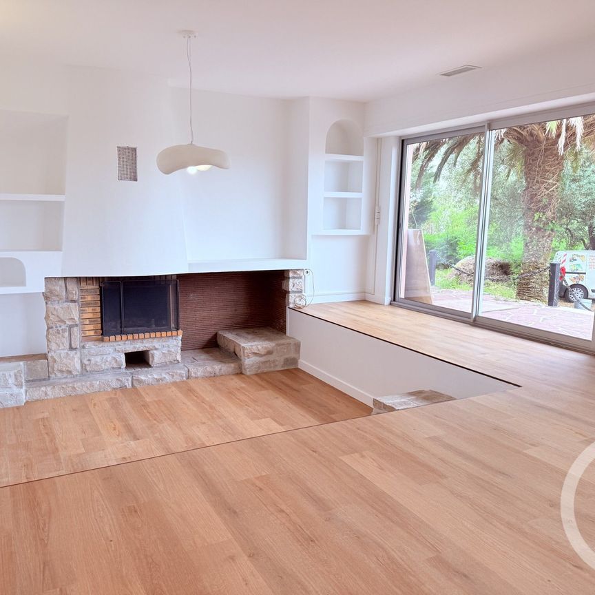 Location Maison 5 pièces 155m² BOUCAU 64340 - Photo 1