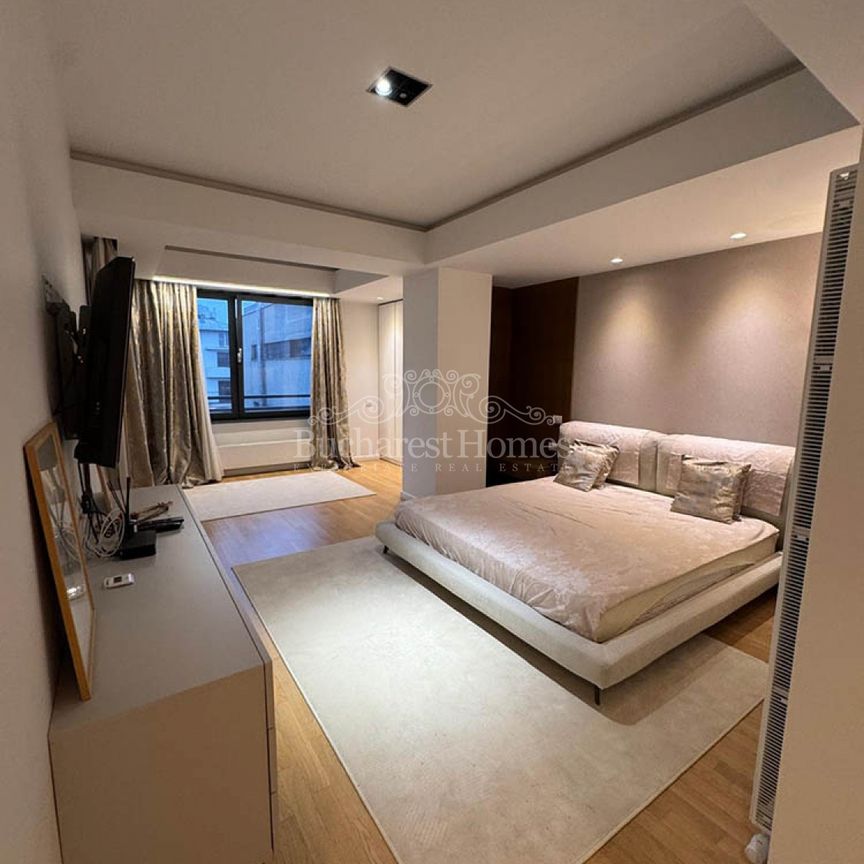 Large Furnished Three-Bedroom Flat - Kiseleff - Photo 1