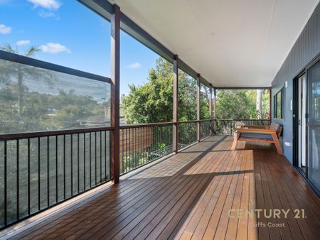 Choose Your Ideal Coastal Escape! 5 or 5a Diamond Head Drive, Sandy Beach NSW 2456 - Photo 3