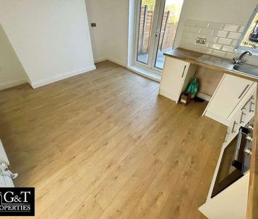 Pine Road, Tividale, Oldbury, B69 - Photo 5