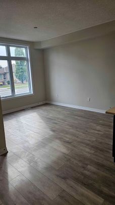 For Lease - 25 Isherwood Avenue Unit# 137, Cambridge, Ontario - Photo 1