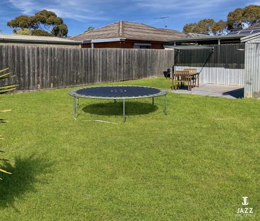 Prime Location, Low-Maintenance Living, Endless Family Appeal - Photo 5