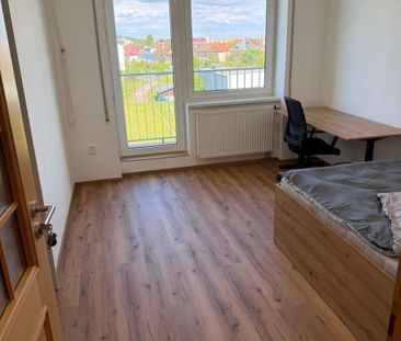 Pronájem bytu 6+1 • 158 m² bez realitkyChotovická, Praha - Kobylisy - Photo 5