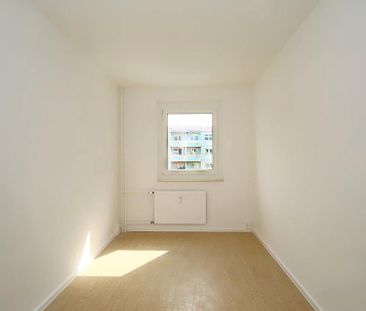 Schöne 3-Raumwohnung mit vollverglastem Balkon - Photo 3