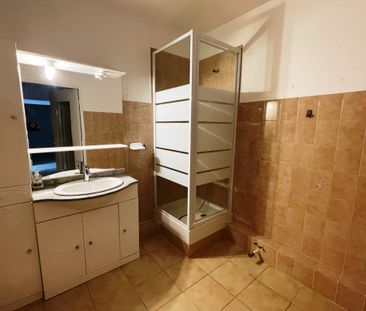 Dans secteur résidentiel recherché - Appartement T2 - Photo 4