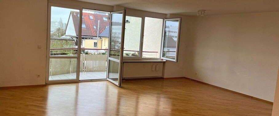 Traumhafte Maisonette-Wohnung im Stil eines Reihenhauses - mit Garten, Ausblick & Parkplatz - Foto 1