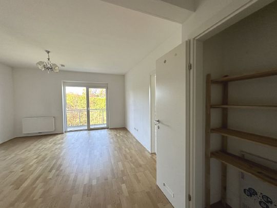 Sonnenverwöhntes Wohnvergnügen: Charmante Wohnung mit Balkon im Herzen von Mühldorf! - Photo 1