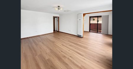 Versatile Three-Bedroom Home with Spacious Entertaining & Backyard Bungalow - Photo 4