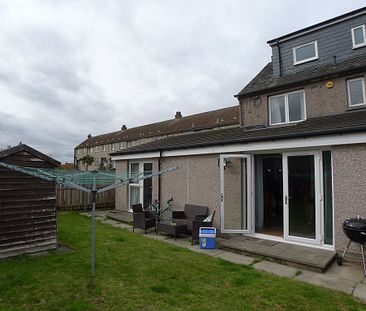 Property to let in St Andrews - Photo 2