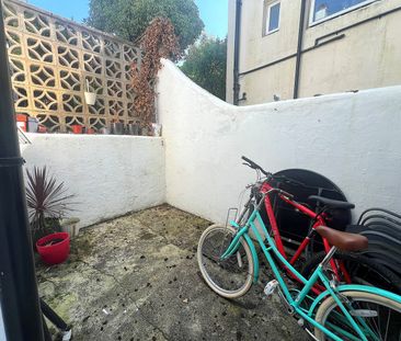 Goldstone Road, Hove BN3 3RG - Photo 2