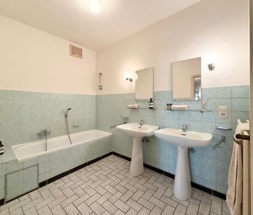 Appartement (100m²) op derde verdieping met 2 slaapkamers - Foto 2