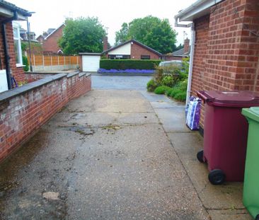 3 bedroom bungalow to rent - Photo 2