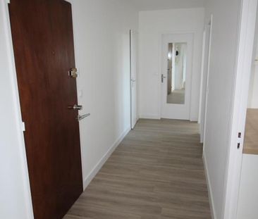 Location Appartement 2 pièces 53m² ST HERBLAIN 44800 - Photo 5
