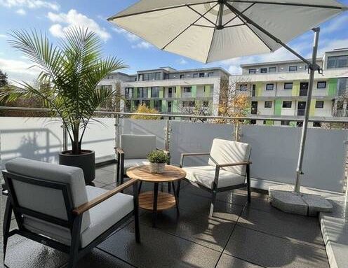 Zuhause über den Dächern von Sindelfingen - stilvolle 3-Zimmer-Maisonette - Photo 1