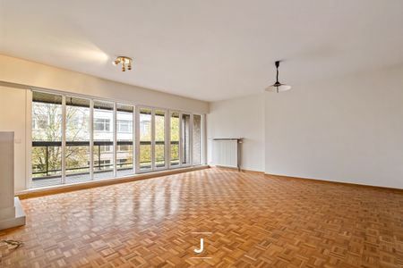 Appartement te Kortrijk - Photo 3