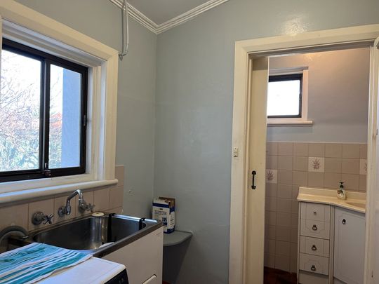 5-bedroom shared house / townhouse, Kopurlo Ave Brooklyn Pk - Photo 1