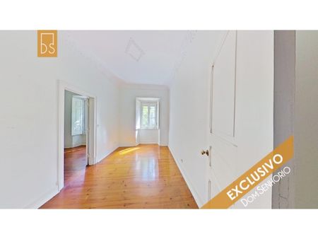 Apartamento T3+1 em Lisboa - Photo 3