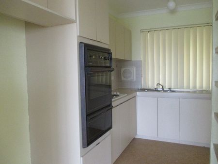 3X1 UNIT OPPOSITE WARNBRO BEACH!!! - Photo 2