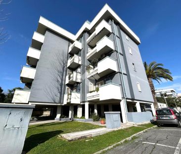Quadrilocale in affitto - Photo 2