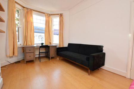 1 bedroom flat to rent - Photo 5