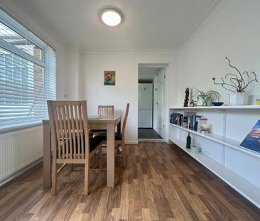 2 bedroom semi-detached house to rent - Photo 6