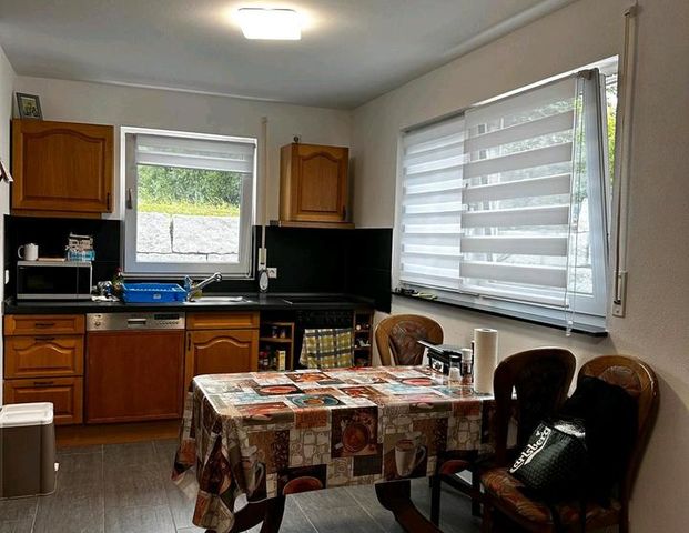 Einliegerwohnung mit großer Terrasse - Foto 1