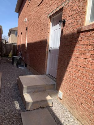 For Lease - 18 Weatherell Drive Unit# Basement, Brampton, Ontario - Photo 1