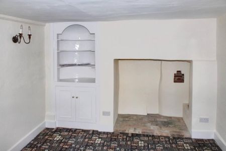 3 bedroom terraced house to rent - Photo 2