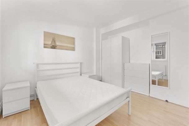 4 bedroom flat to rent - Photo 1