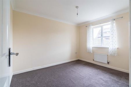 3 bedroom detached house to rent - Photo 5