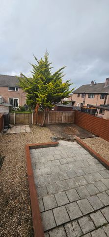 Well Presented 2 Bed End Terraced House TO LET in Carlisle - Photo 2
