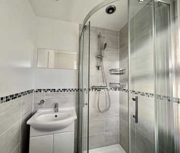 3 bedroom detached house to rent - Photo 5