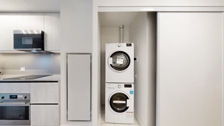 For Lease - 35 Parliament Street Unit# 1605, Toronto, Ontario - Photo 2